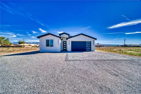 2461 S Blagg Rd, Pahrump, NV 89048