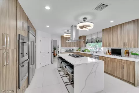 2025 Winter Wind St, Las Vegas, NV 89134