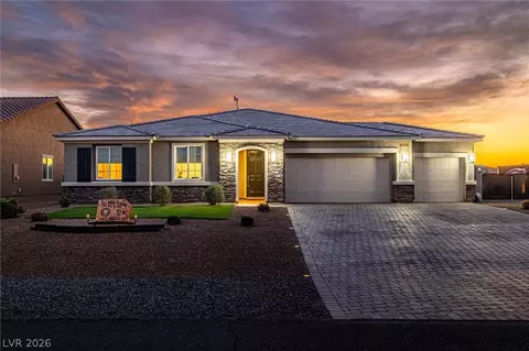 6350 Sundance St, Pahrump, NV 89061