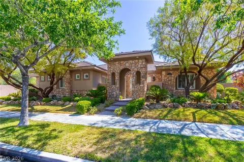 2960 American River Ln, Las Vegas, NV 89135