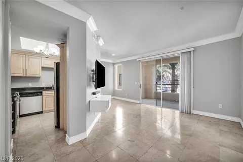 220 E Flamingo Rd #302, Las Vegas, NV 89169