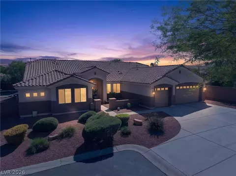6499 Red Garnet Ct, Las Vegas, NV 89131