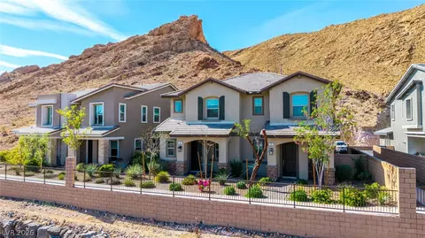 12 Kimberlite Dr, Henderson, NV 89011