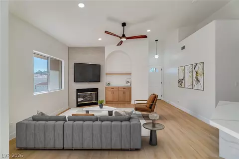 5225 W Reno Ave #210, Las Vegas, NV 89118