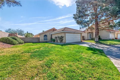 112 Quiet Desert Ln, Henderson, NV 89074