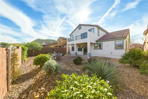 260 Quail Ranch Dr, Henderson, NV 89015