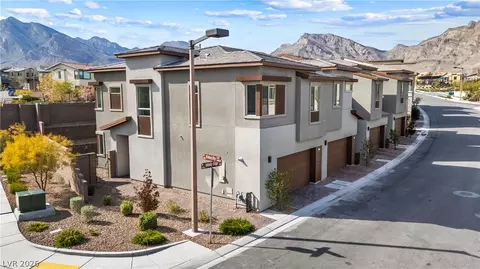 633 Infinity Ridge St, Las Vegas, NV 89138