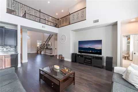 7105 Bluebird Wing St, North Las Vegas, NV 89084