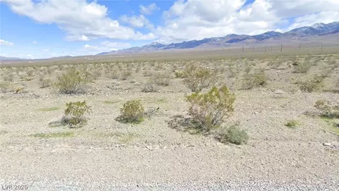 2330 Gorgono Dr, Pahrump, NV 89060