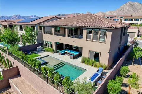 236 Carmel Sky St, Las Vegas, NV 89138