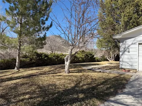 Exterior - 18 Nevada Rd, Ely, NV 89301 photo 2 of 7