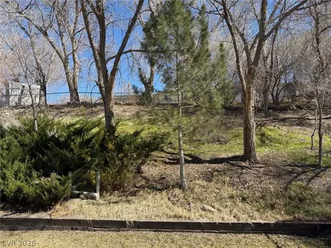 Exterior - 18 Nevada Rd, Ely, NV 89301 photo 4 of 7