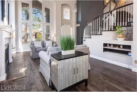 1400 Palantine Hill Dr, Las Vegas, NV 89117