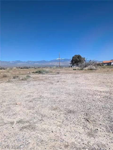 2801 S Blagg Rd, Pahrump, NV 89048
