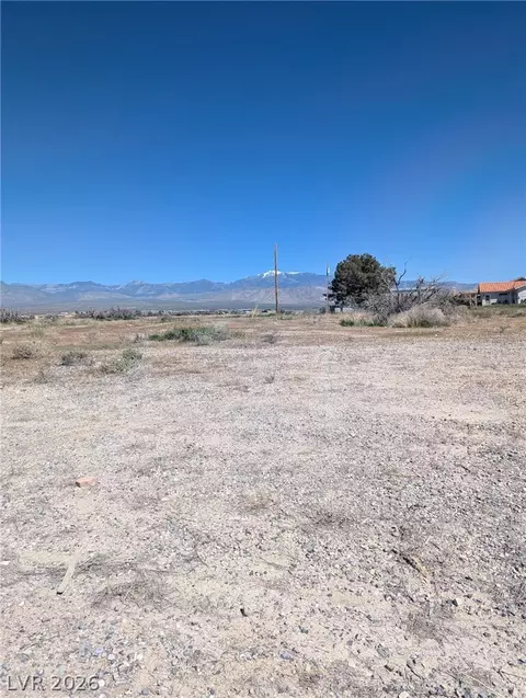 2801 S Blagg Rd, Pahrump, NV 89048