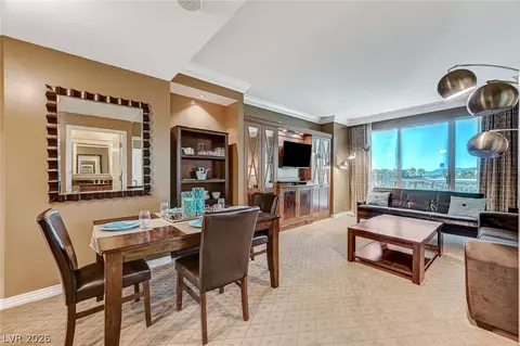 135 E Harmon Ave #402, Las Vegas, NV 89109
