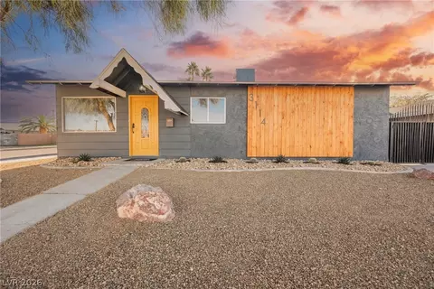3114 Scarlet Oak Ave, Las Vegas, NV 89104