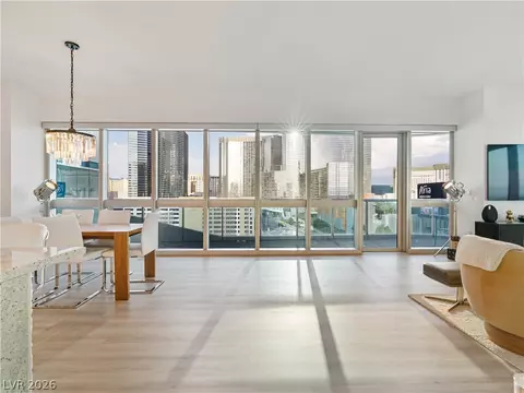 4471 Dean Martin Dr #1109, Las Vegas, NV 89103