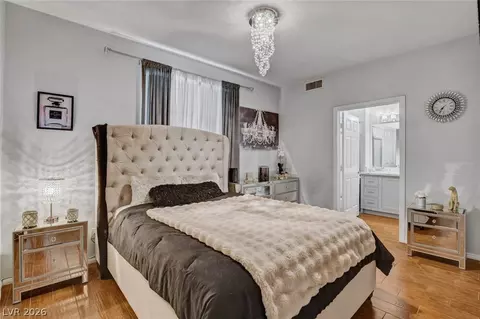 4960 Harrison Dr #124, Las Vegas, NV 89120