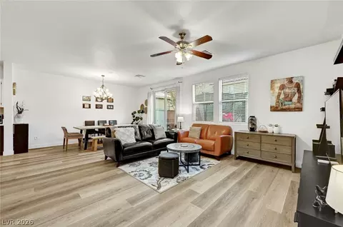 6255 W Arby Ave #224, Las Vegas, NV 89118