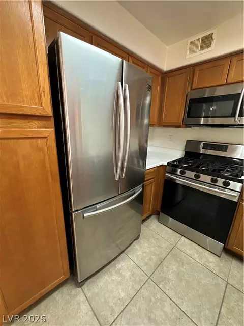 3125 Casey Dr #202, Las Vegas, NV 89120