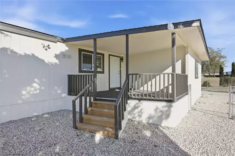 211 W Duck Creek Rd, Pahrump, NV 89048