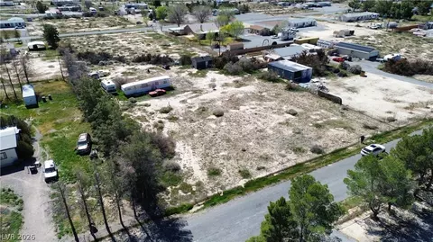 791 Piltz Rd, Pahrump, NV 89060