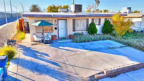 17 Princeton St, Las Vegas, NV 89107
