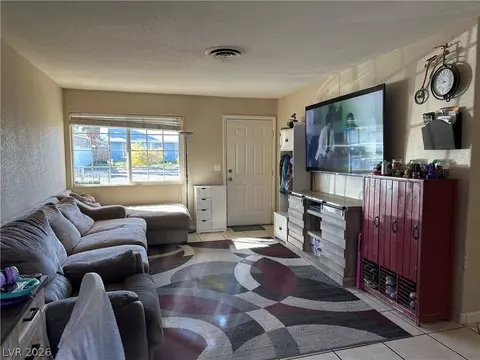 233 Ash St, Henderson, NV 89015