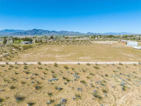 2915 Shawnee St, Sandy Valley, NV 89019