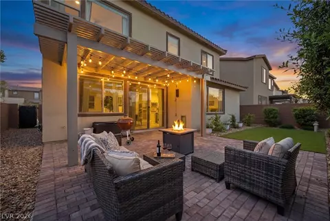 6922 Desert Finch St, North Las Vegas, NV 89084