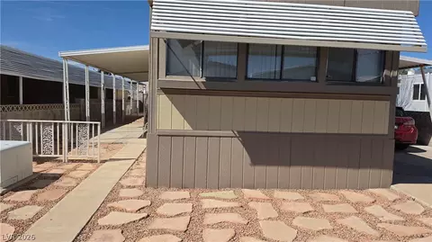 4633 E Royal Ridge Blvd, Las Vegas, NV 89103