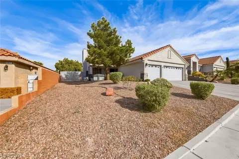 689 Mineral Hill Ln, Henderson, NV 89002