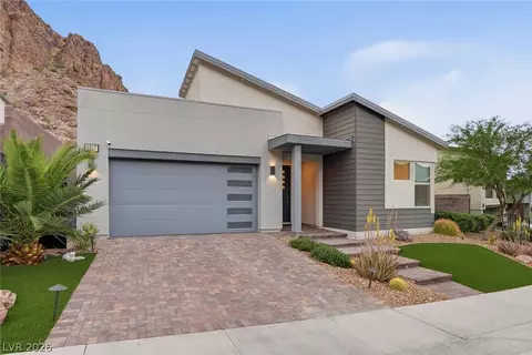 1917 Regal Bluff Dr, Henderson, NV 89052