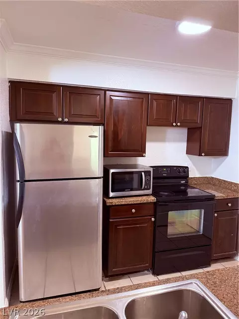 8101 W Flamingo Rd #1002, Las Vegas, NV 89147