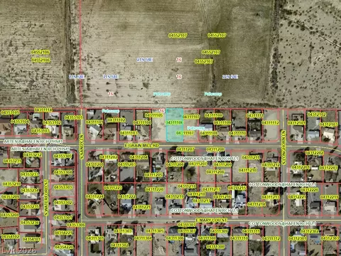5600 Grain Mill Rd, Pahrump, NV 89061