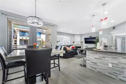 7155 S Durango Dr #212, Las Vegas, NV 89113