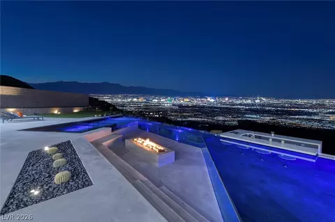 563 Grand Rim Dr, Henderson, NV 89012