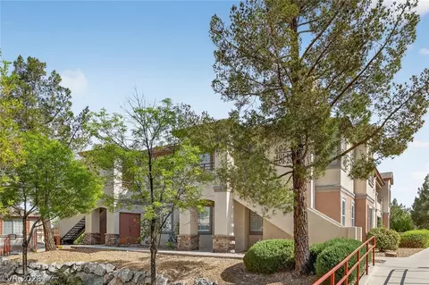 10245 King Henry Ave #102, Las Vegas, NV 89144