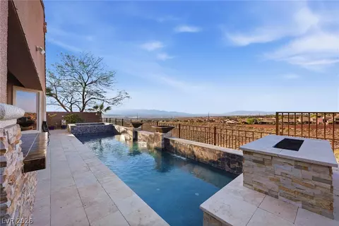 2857 Josephine Dr, Henderson, NV 89044