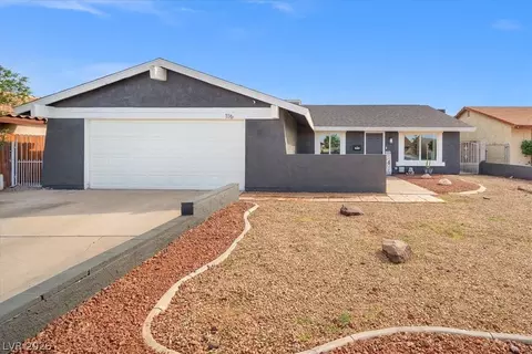 116 Glen Oak Dr, Henderson, NV 89002