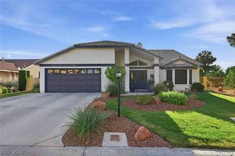 5548 Singing Hills Dr, Las Vegas, NV 89130