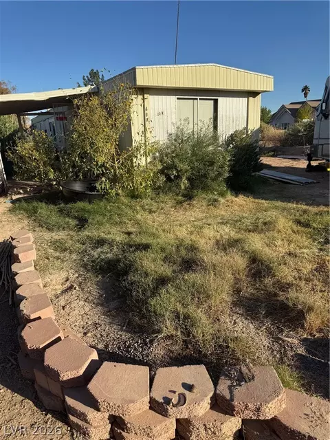490 Kay Geng St, Overton, NV 89040