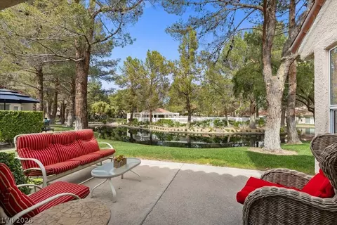 7058 Big Springs Ct, Las Vegas, NV 89113