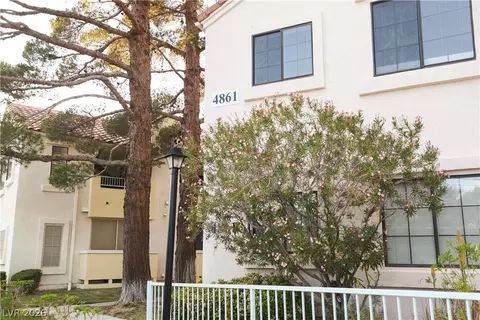 4861 S Torrey Pines Dr #106, Las Vegas, NV 89103