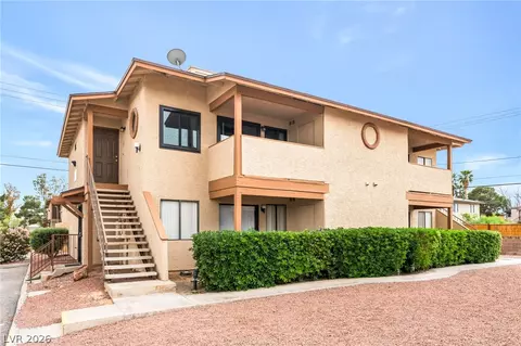 3712 Snorkel Cir #D, Las Vegas, NV 89108