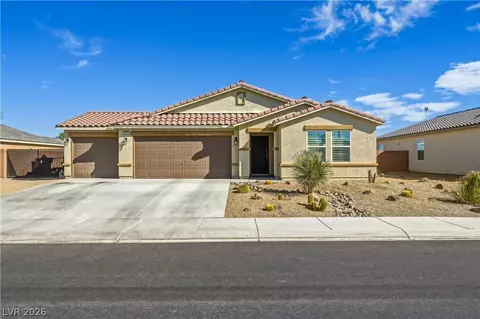 3940 E Gunnison Ave, Pahrump, NV 89061