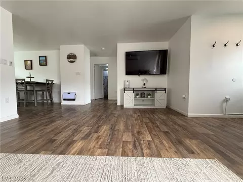 Living - 945 Murry St, Ely, NV 89301 photo 1 of 5
