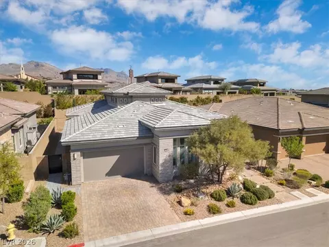 12374 Skyracer Dr, Las Vegas, NV 89138