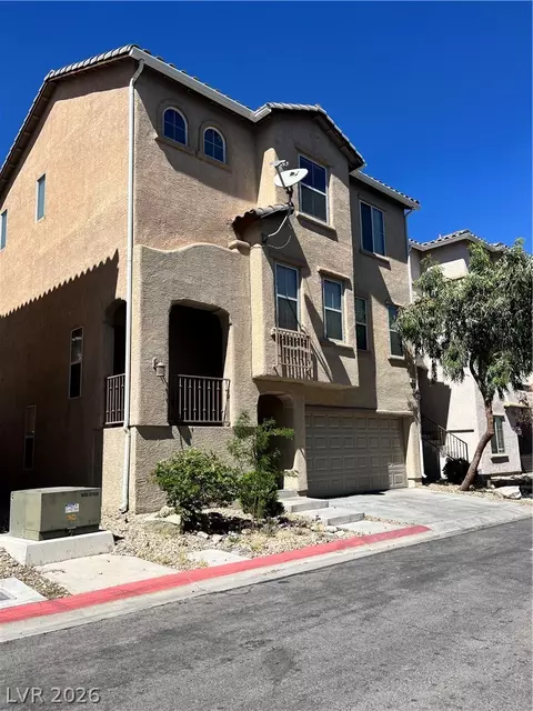 10261 Ladybug Bend St, Las Vegas, NV 89183